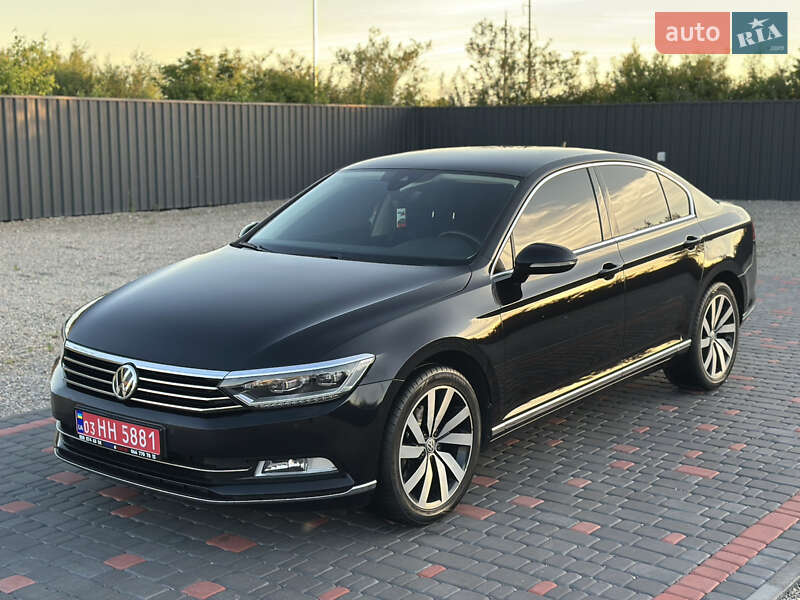 Седан Volkswagen Passat 2019 в Береговому