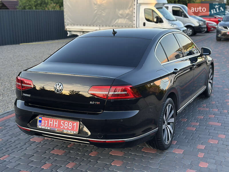 Седан Volkswagen Passat 2019 в Береговому