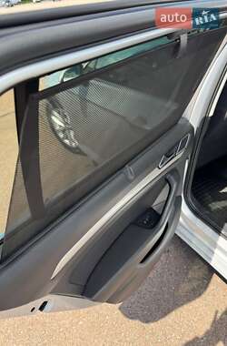 Універсал Volkswagen Passat 2014 в 