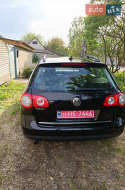 Універсал Volkswagen Passat 2009 в 