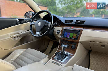 Седан Volkswagen Passat 2006 в 
