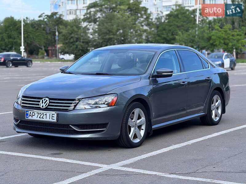 Седан Volkswagen Passat 2012 в 