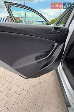 Универсал Volkswagen Passat 2006 в 