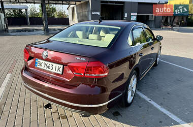Седан Volkswagen Passat 2012 в 