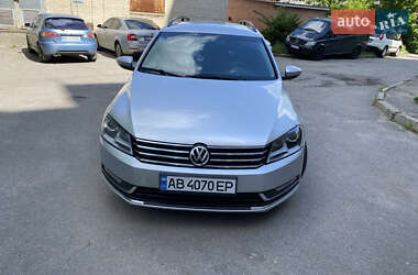 Універсал Volkswagen Passat 2013 в Вінниці