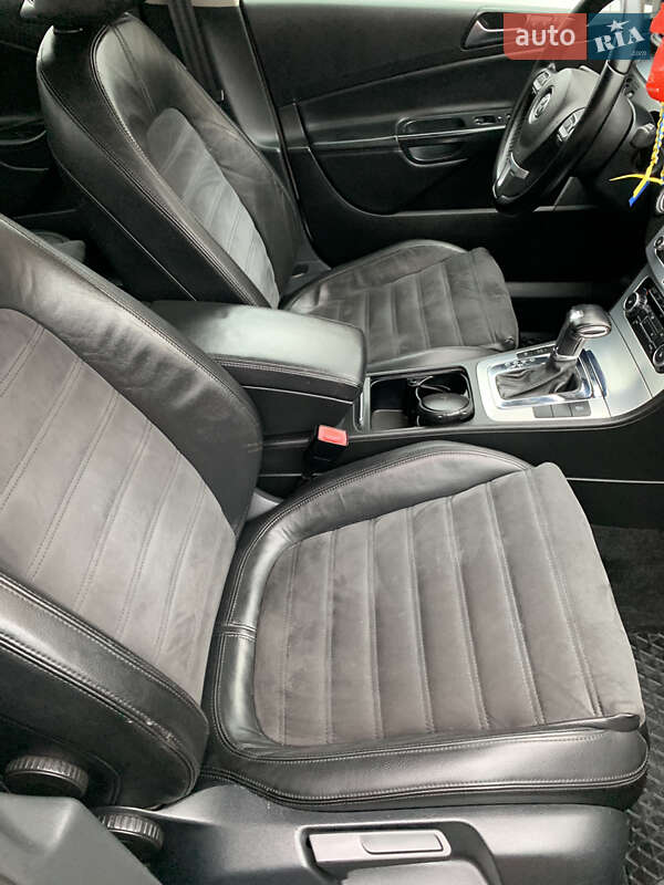 Седан Volkswagen Passat 2010 в Кривому Розі