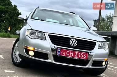 Універсал Volkswagen Passat 2005 в Дрогобичі