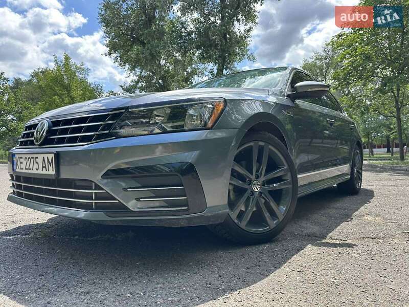 Седан Volkswagen Passat 2016 в Миколаєві