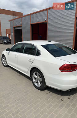 Седан Volkswagen Passat 2013 в 