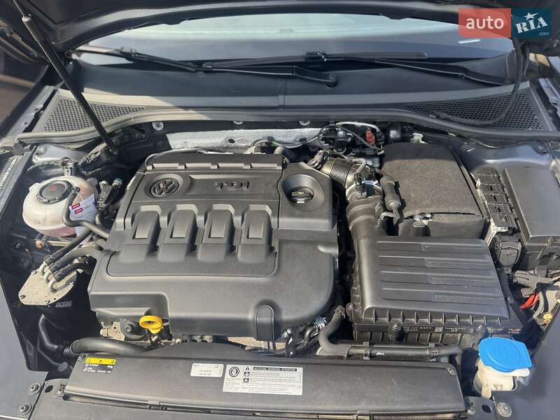 Универсал Volkswagen Passat 2017 в Снятине