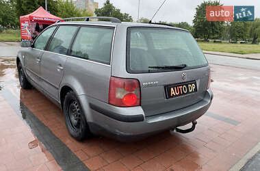 Универсал Volkswagen Passat 2002 в 