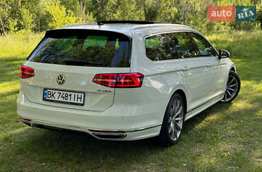 Універсал Volkswagen Passat 2015 в 