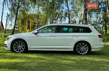 Універсал Volkswagen Passat 2015 в 