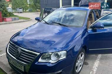 Універсал Volkswagen Passat 2006 в Зборові