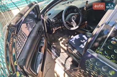 Седан Volkswagen Passat 1999 в 