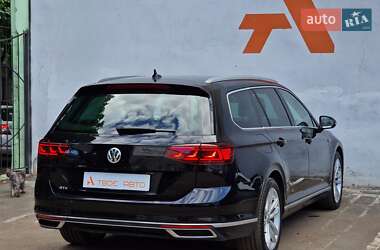 Универсал Volkswagen Passat 2020 в 