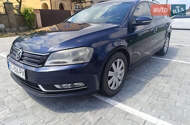 Универсал Volkswagen Passat 2012 в 