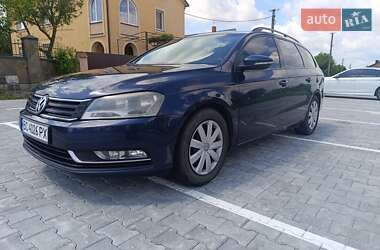 Универсал Volkswagen Passat 2012 в 