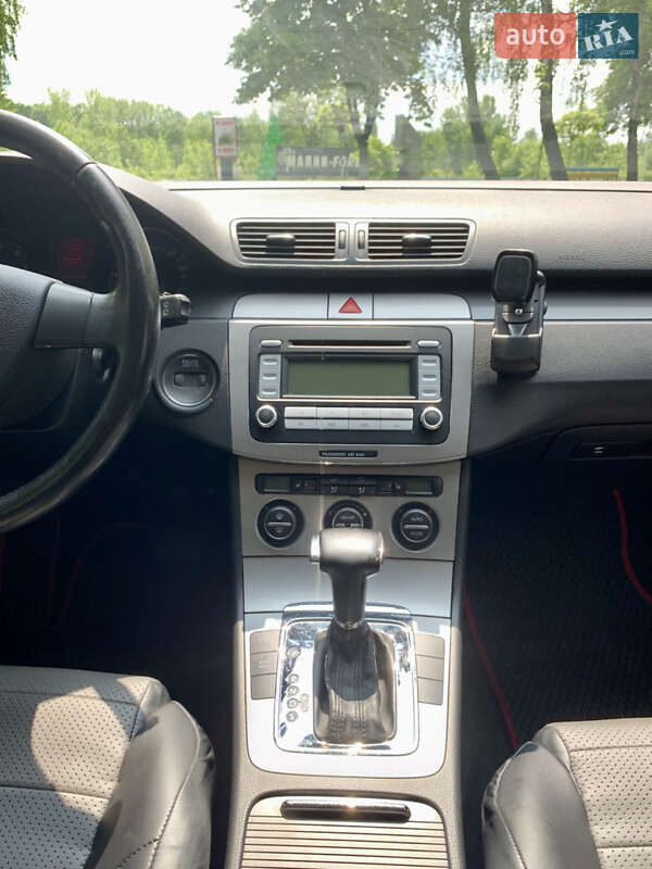 Универсал Volkswagen Passat 2006 в Малине
