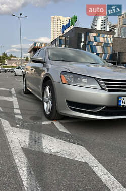 Седан Volkswagen Passat 2012 в 