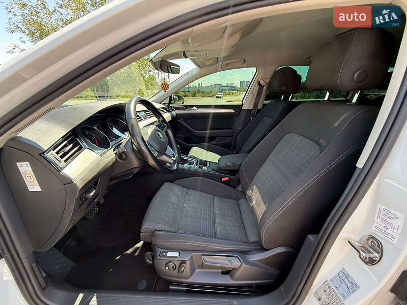 Универсал Volkswagen Passat 2020 в Кривом Роге