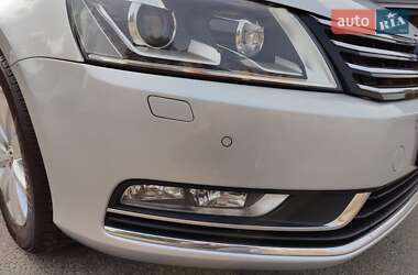 Універсал Volkswagen Passat 2014 в 