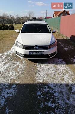 Универсал Volkswagen Passat 2012 в 
