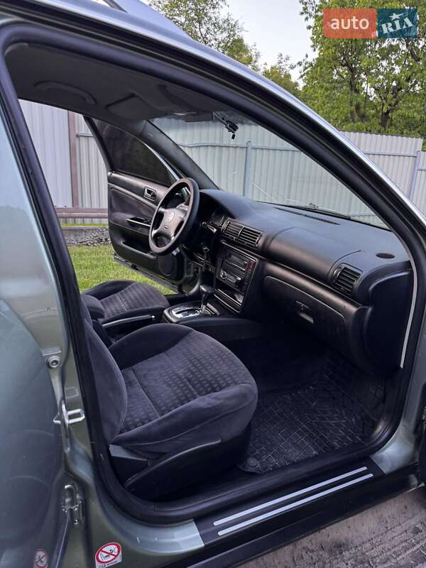 Универсал Volkswagen Passat 2002 в Черновцах