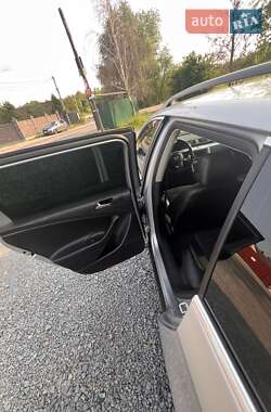 Универсал Volkswagen Passat 2010 в 