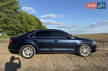 Седан Volkswagen Passat 2013 в 
