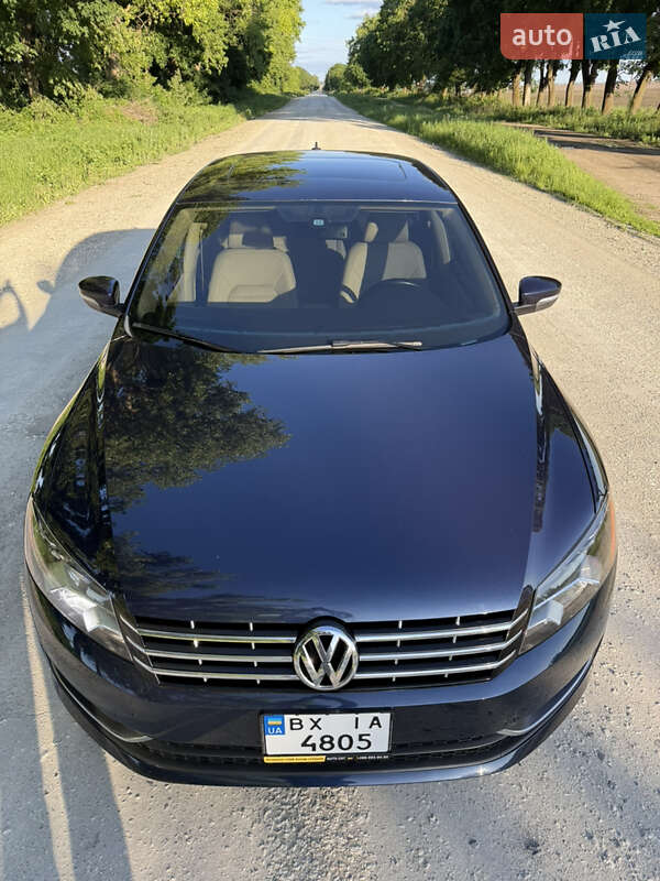 Седан Volkswagen Passat 2013 в Каменец-Подольском