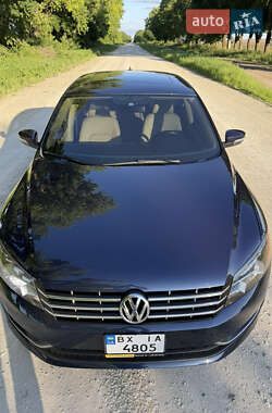 Седан Volkswagen Passat 2013 в 