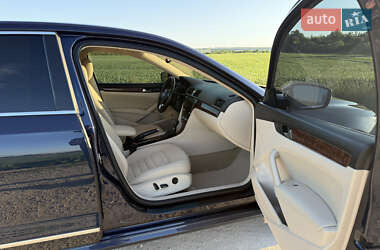 Седан Volkswagen Passat 2013 в 