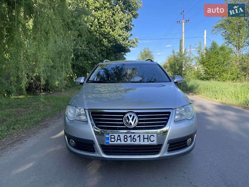 Универсал Volkswagen Passat 2009 в Знаменке