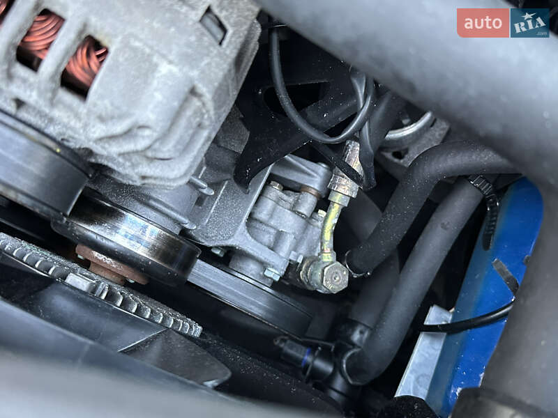 Седан Volkswagen Passat 2004 в Вінниці