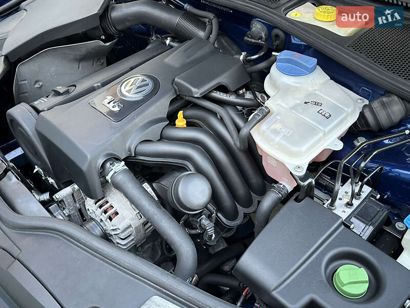Седан Volkswagen Passat 2004 в Вінниці