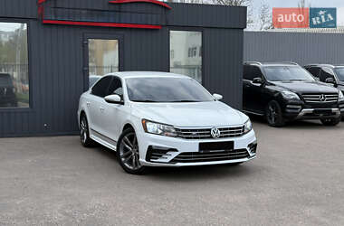Седан Volkswagen Passat 2016 в Одесі