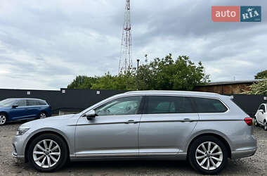 Универсал Volkswagen Passat 2022 в 