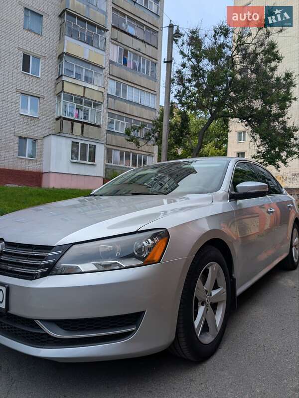 Volkswagen Passat 2012