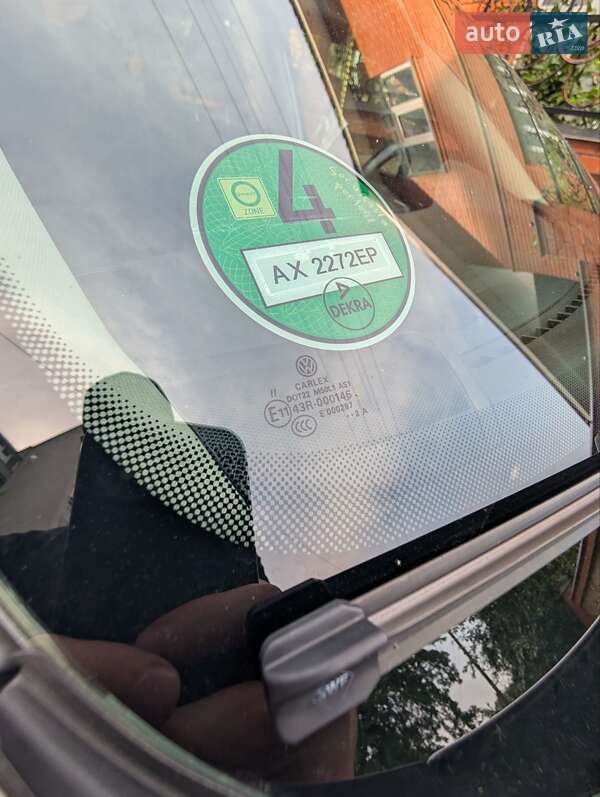 Седан Volkswagen Passat 2012 в Чернигове