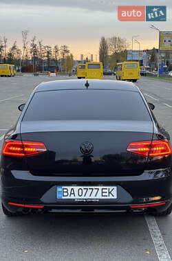 Седан Volkswagen Passat 2016 в 