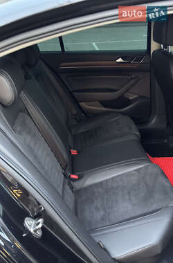 Седан Volkswagen Passat 2016 в 