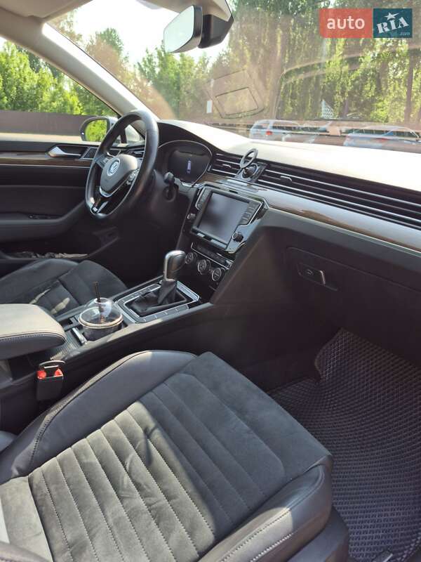 Универсал Volkswagen Passat 2016 в Сумах