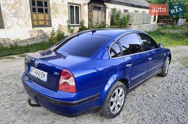 Седан Volkswagen Passat 2001 в 