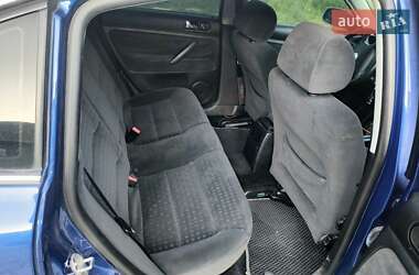 Седан Volkswagen Passat 2001 в 