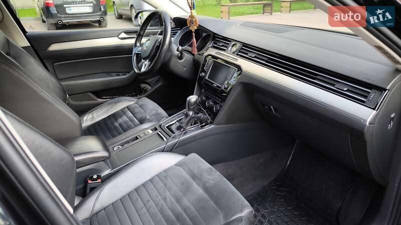 Универсал Volkswagen Passat 2015 в Вараше