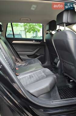 Універсал Volkswagen Passat 2015 в 