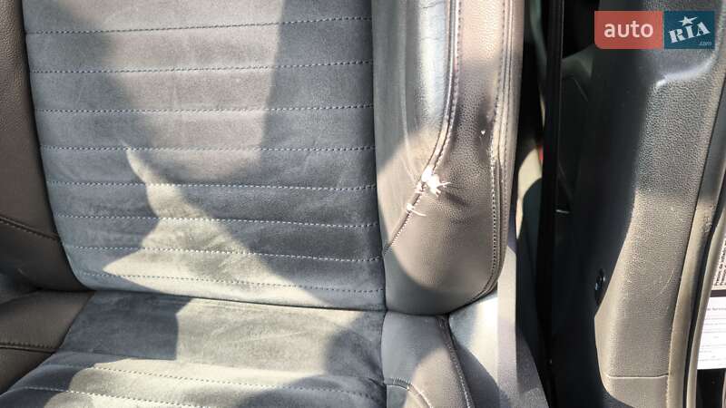 Универсал Volkswagen Passat 2015 в Вараше