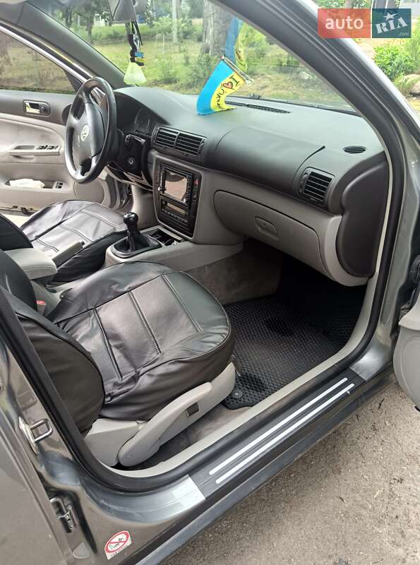 Универсал Volkswagen Passat 2003 в Павлограде