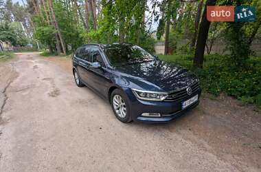 Універсал Volkswagen Passat 2017 в Києві